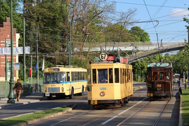 Photo tram 1200 STIB bis.jpg