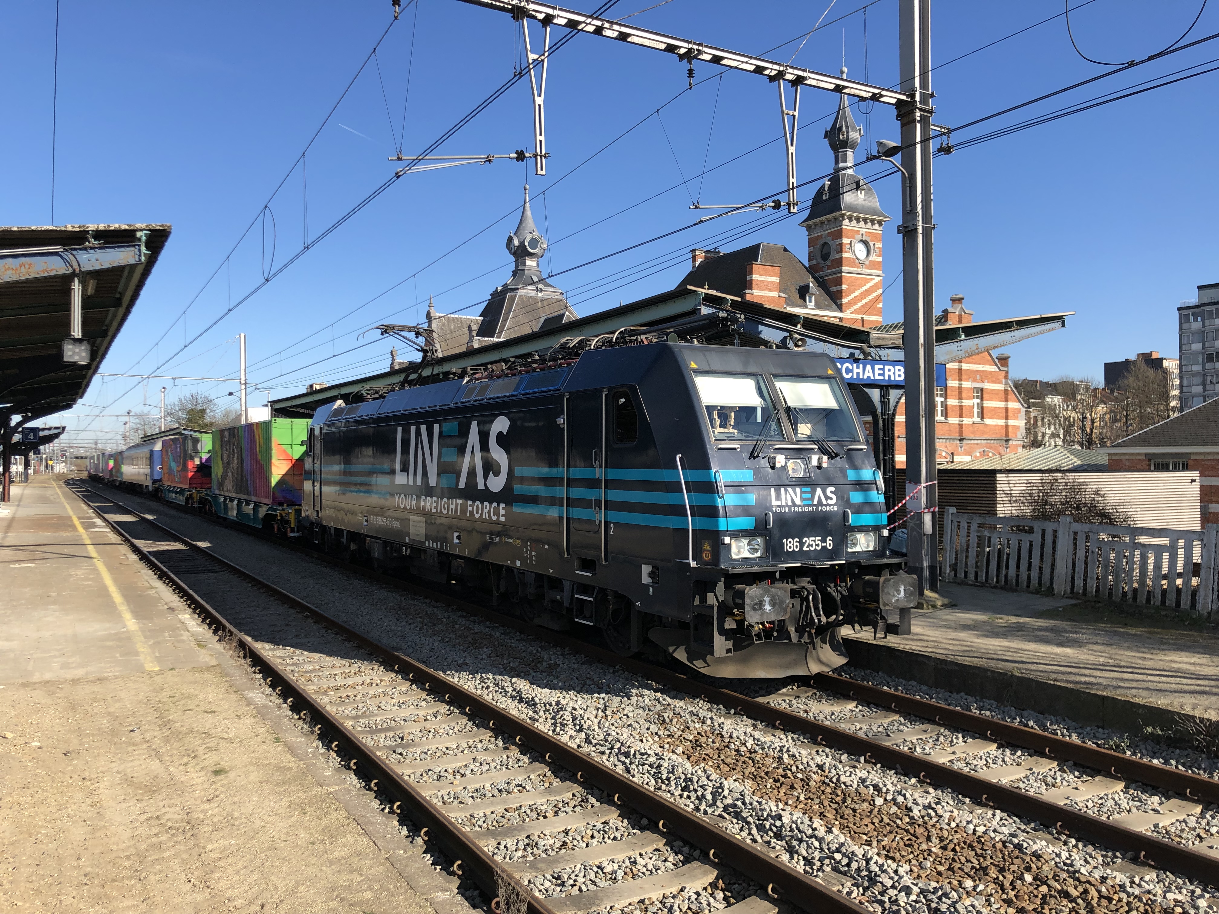09CA3145-20F3-4ECB-86B9-72D71C0E5AFD.jpeg