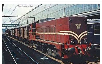 Piko loco diesel 2297.JPG