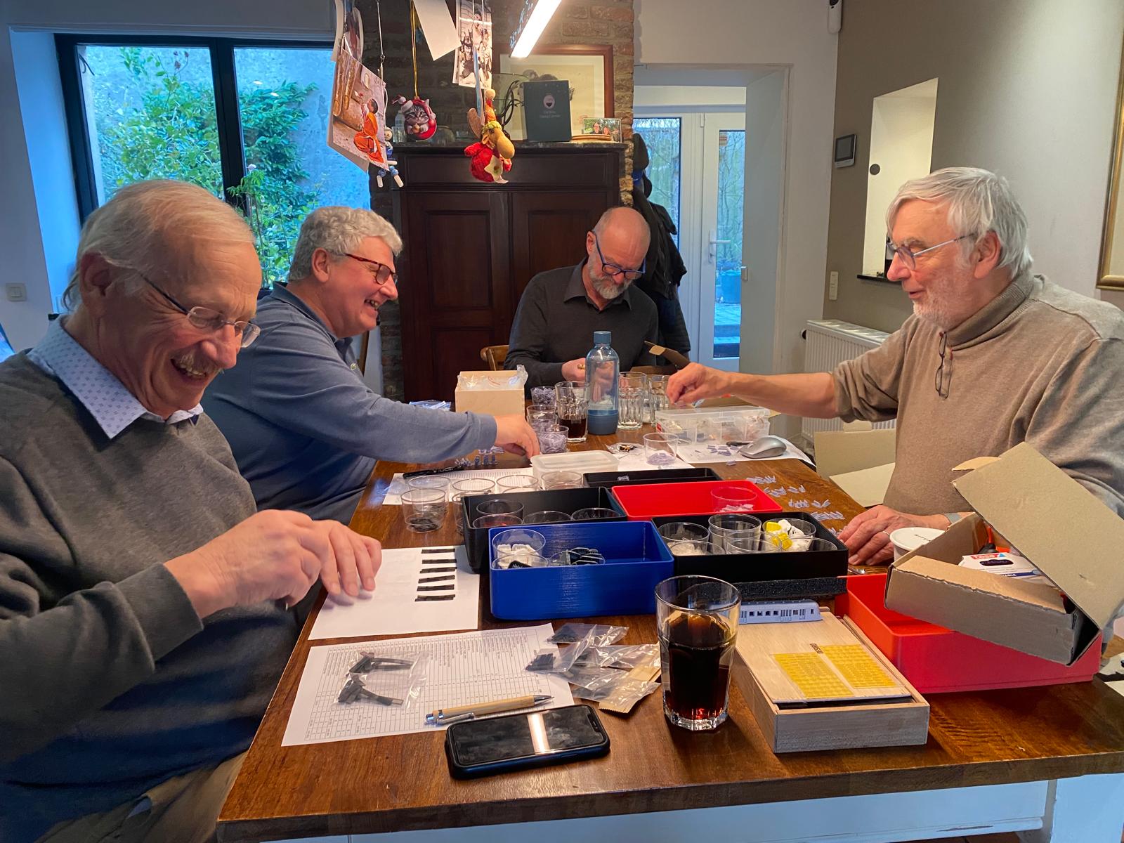 preparation des kits.jpg