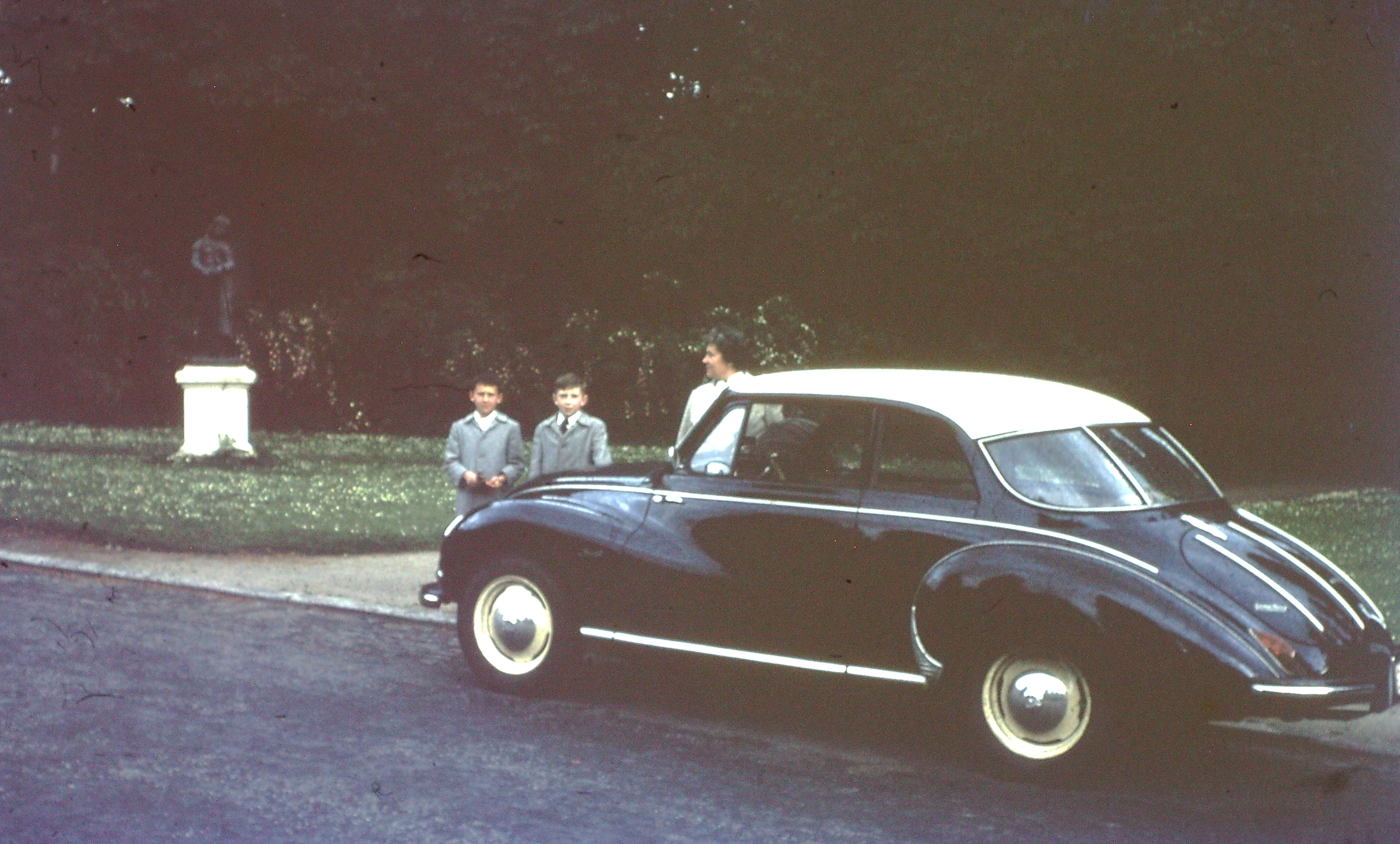 1958-05-xx c 181 11_11A.JPG