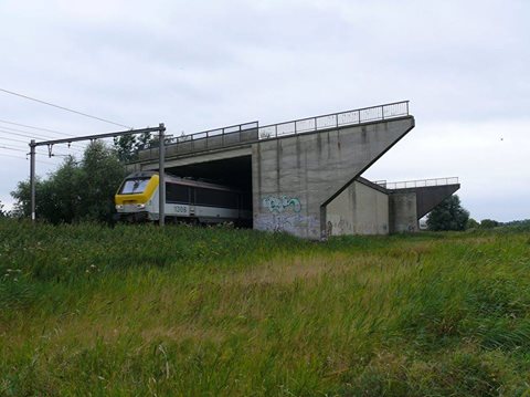 Pont chemin de fer.jpg